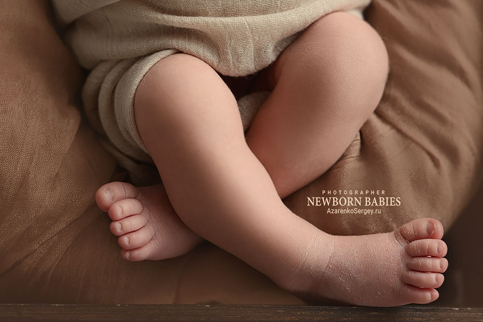Вниманиек к деталям на съемке новорожденных